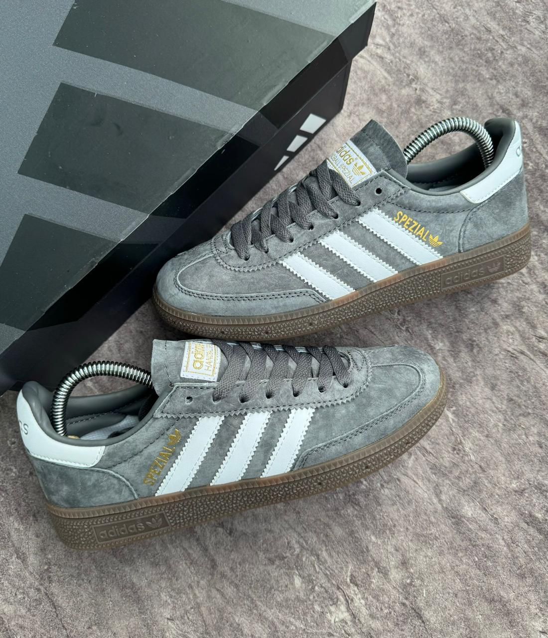 ADIDAS SPEZIAL