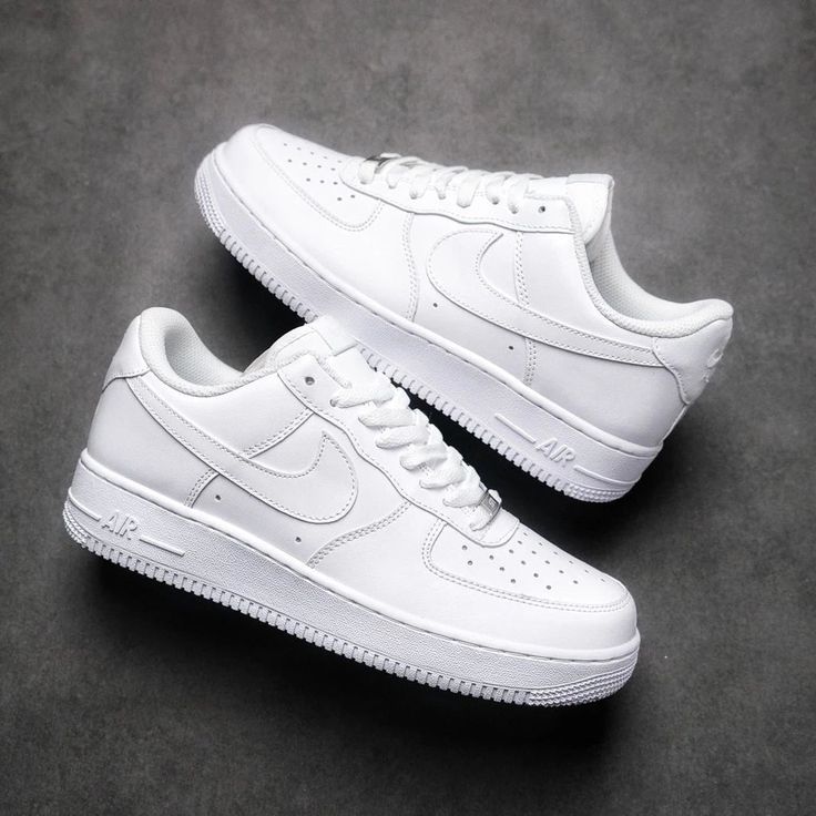 NIKE FORCE ONE