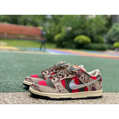 NIKE SB DUN LOW X FREDY KRUEGER