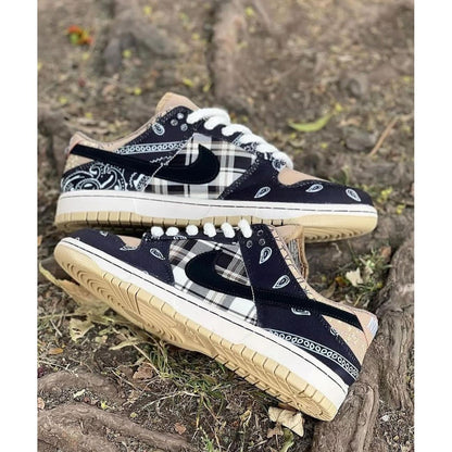 NIKE SB TRAVIS SCOTT