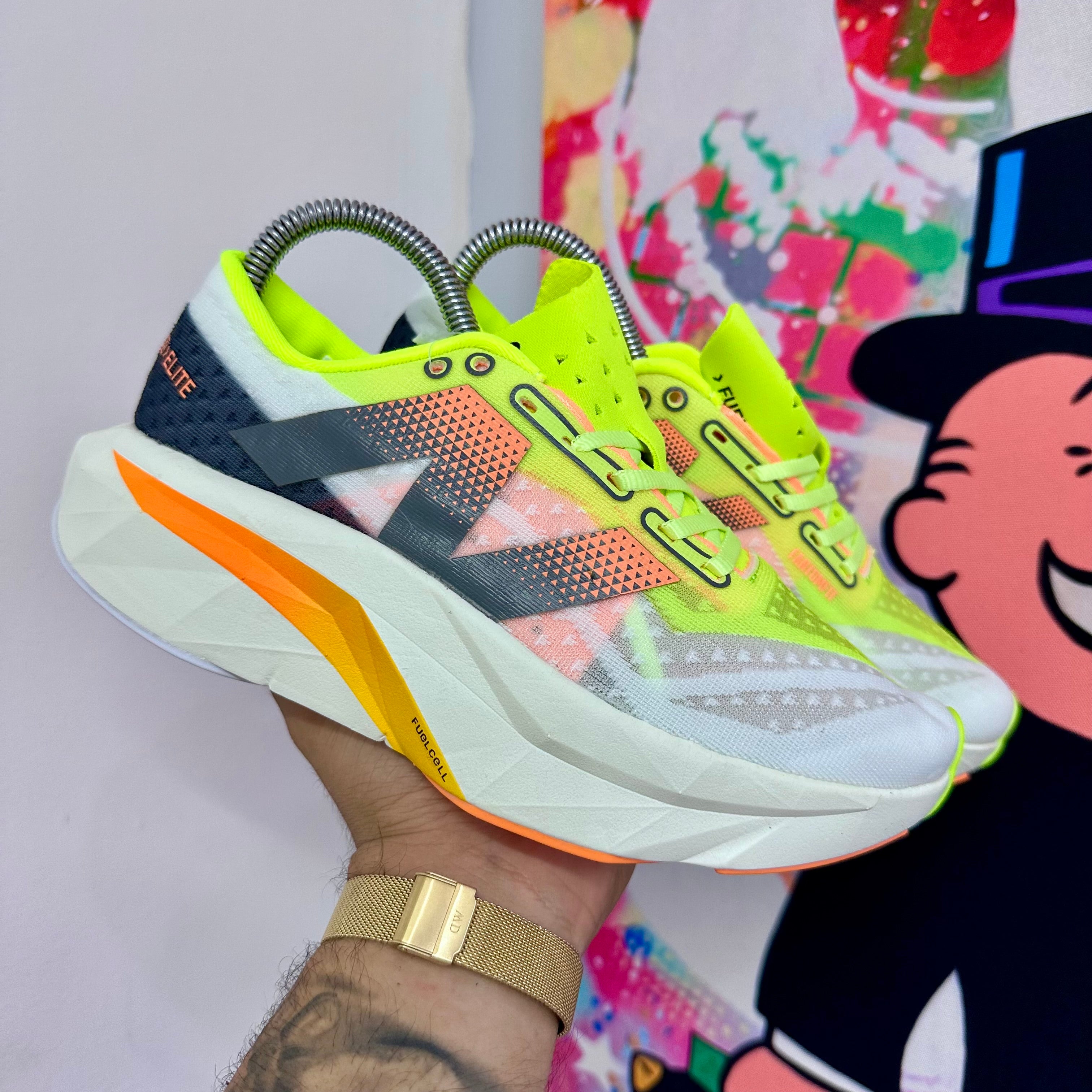 NEW BALANCE ELITE V4
