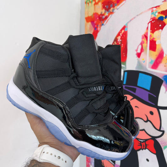 JORDAN RETRO 11 HIGH