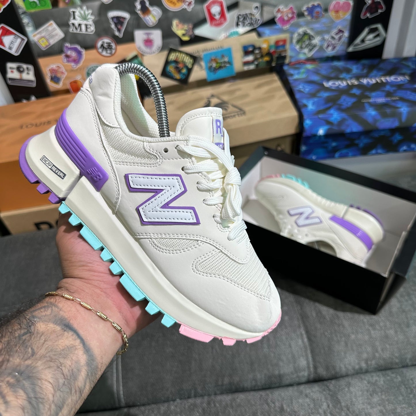 NEW BALANCE 1300