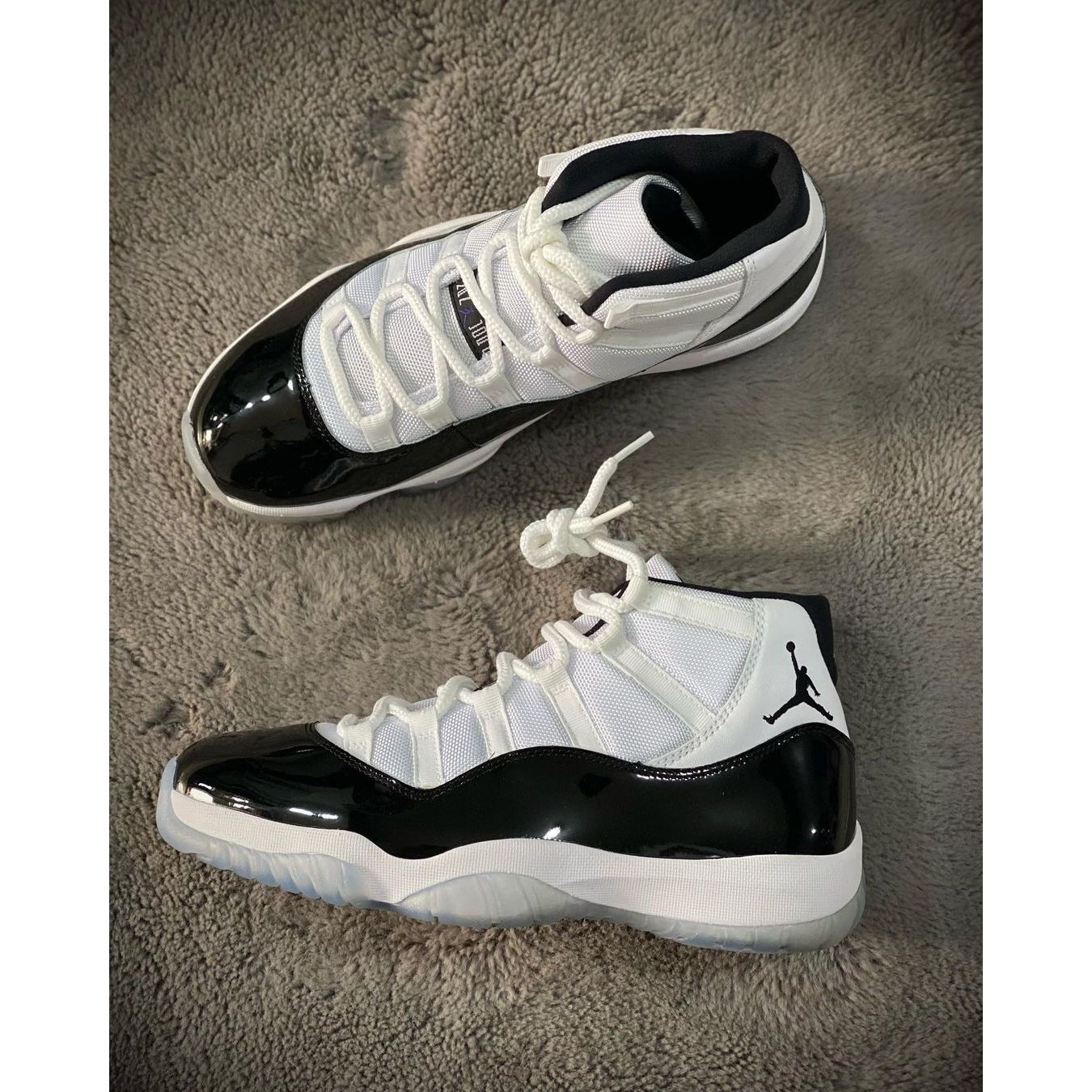 JORDAN RETRO 11 HIGH