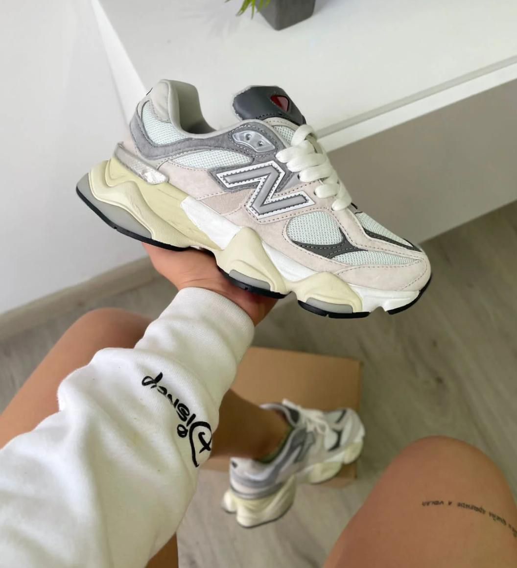 NEW BALANCE 9060