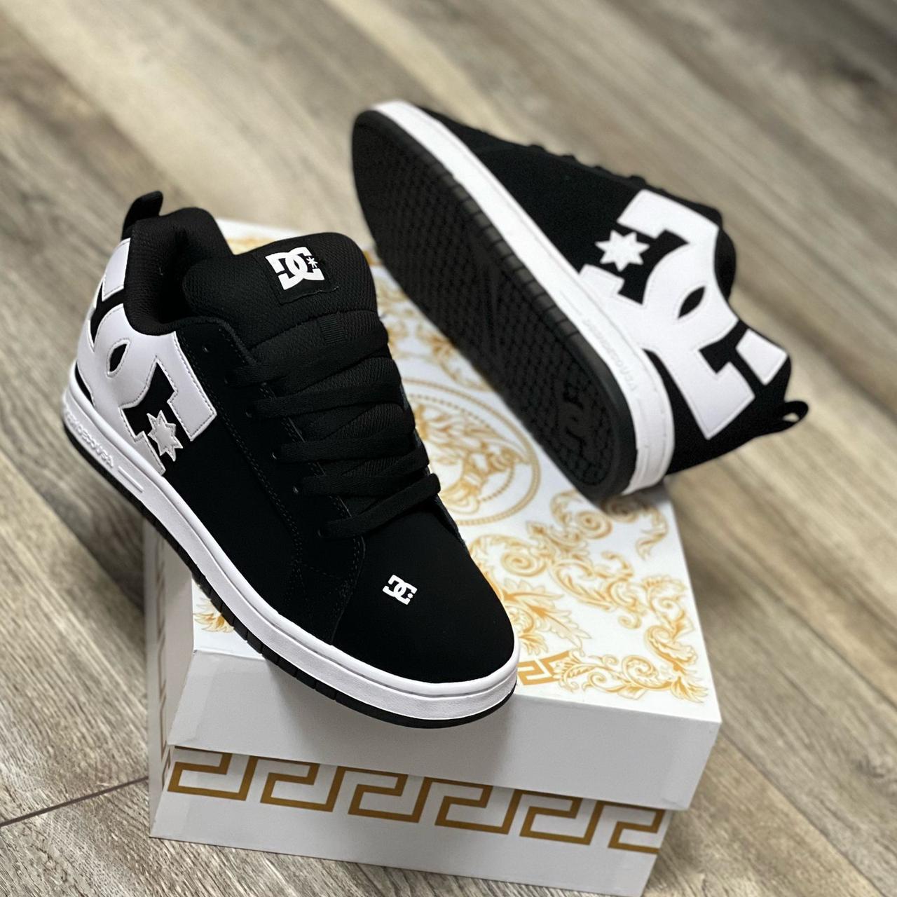 DC SHOES