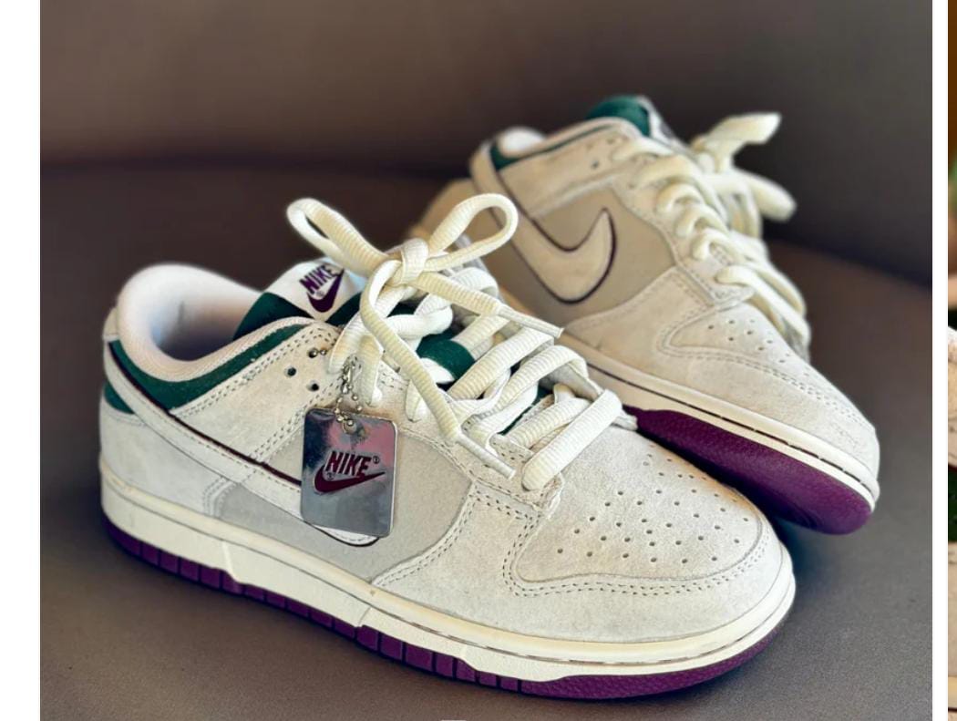 NIKE SB DUNK