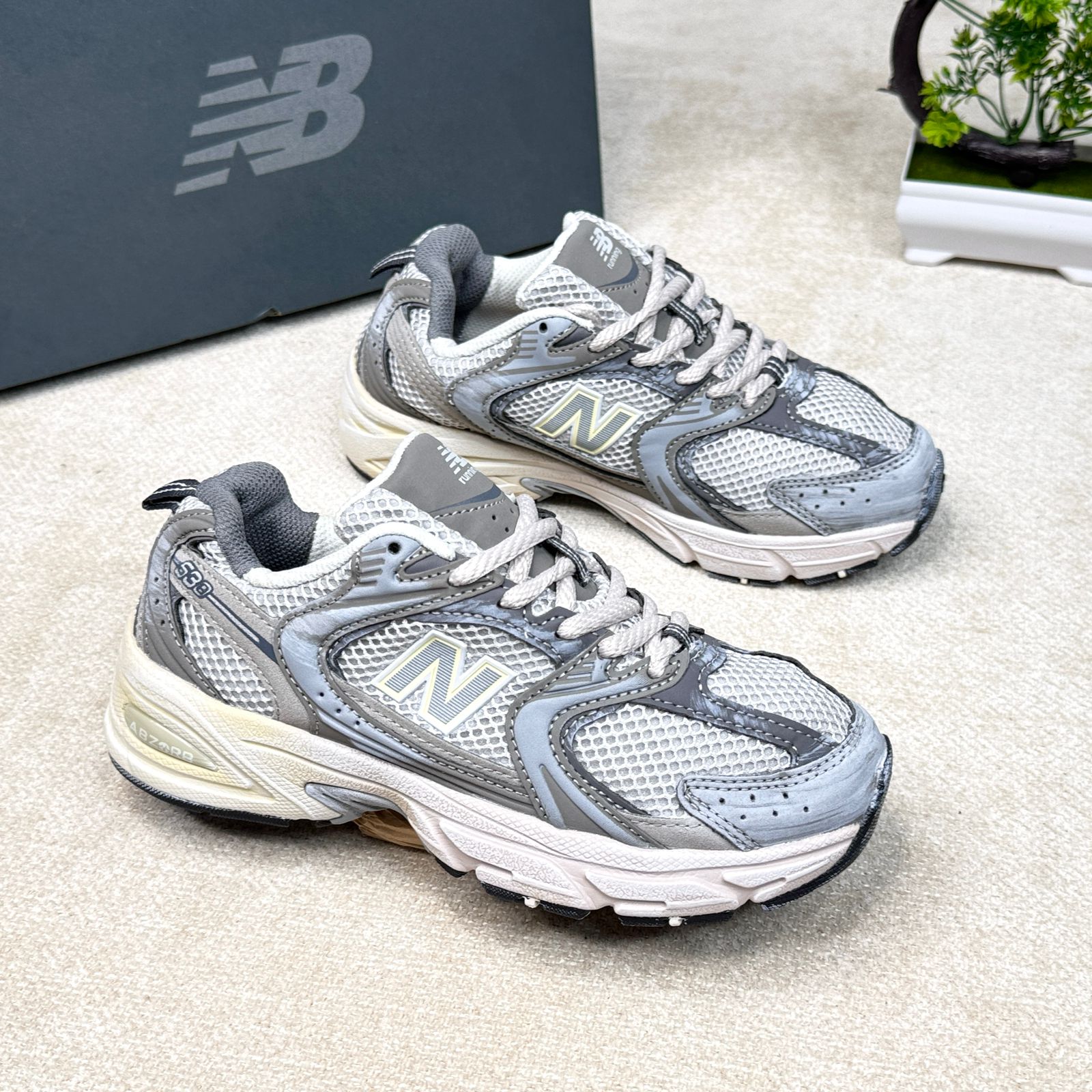 NEW BALANCE 530