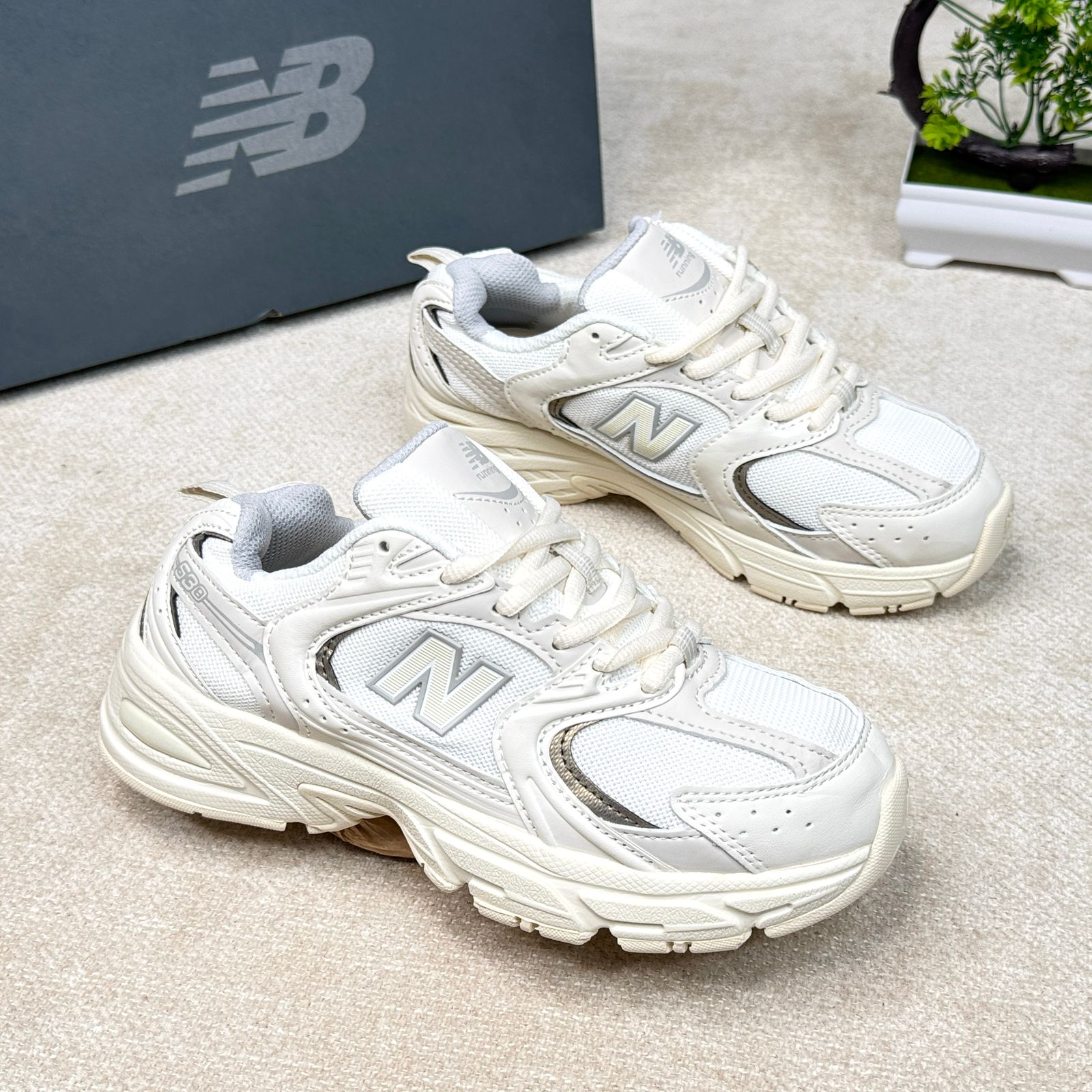 NEW BALANCE 530