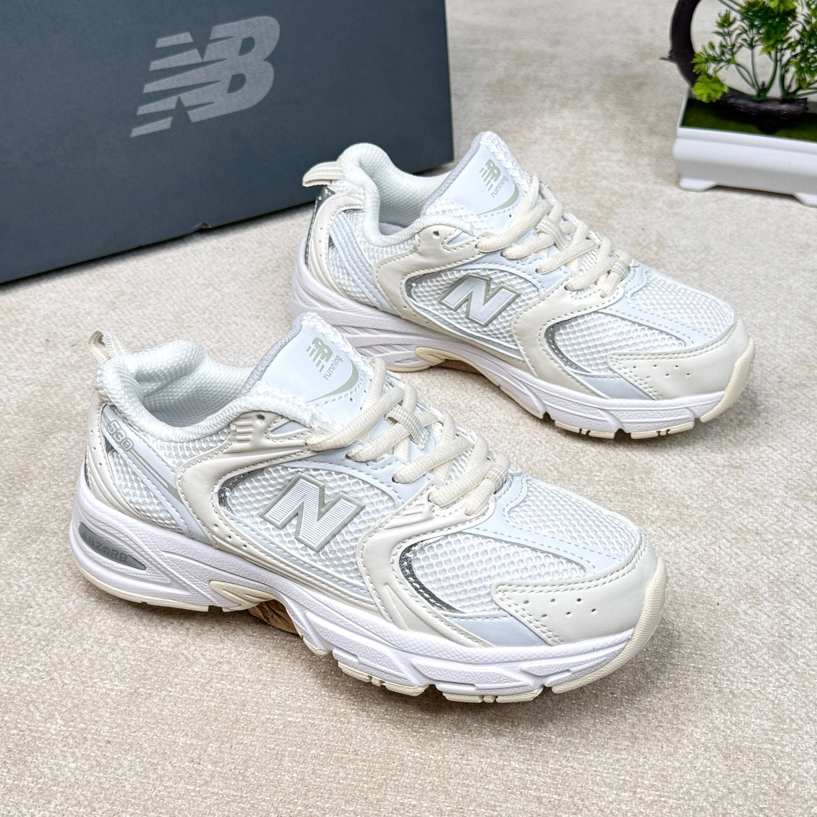 NEW BALANCE 530