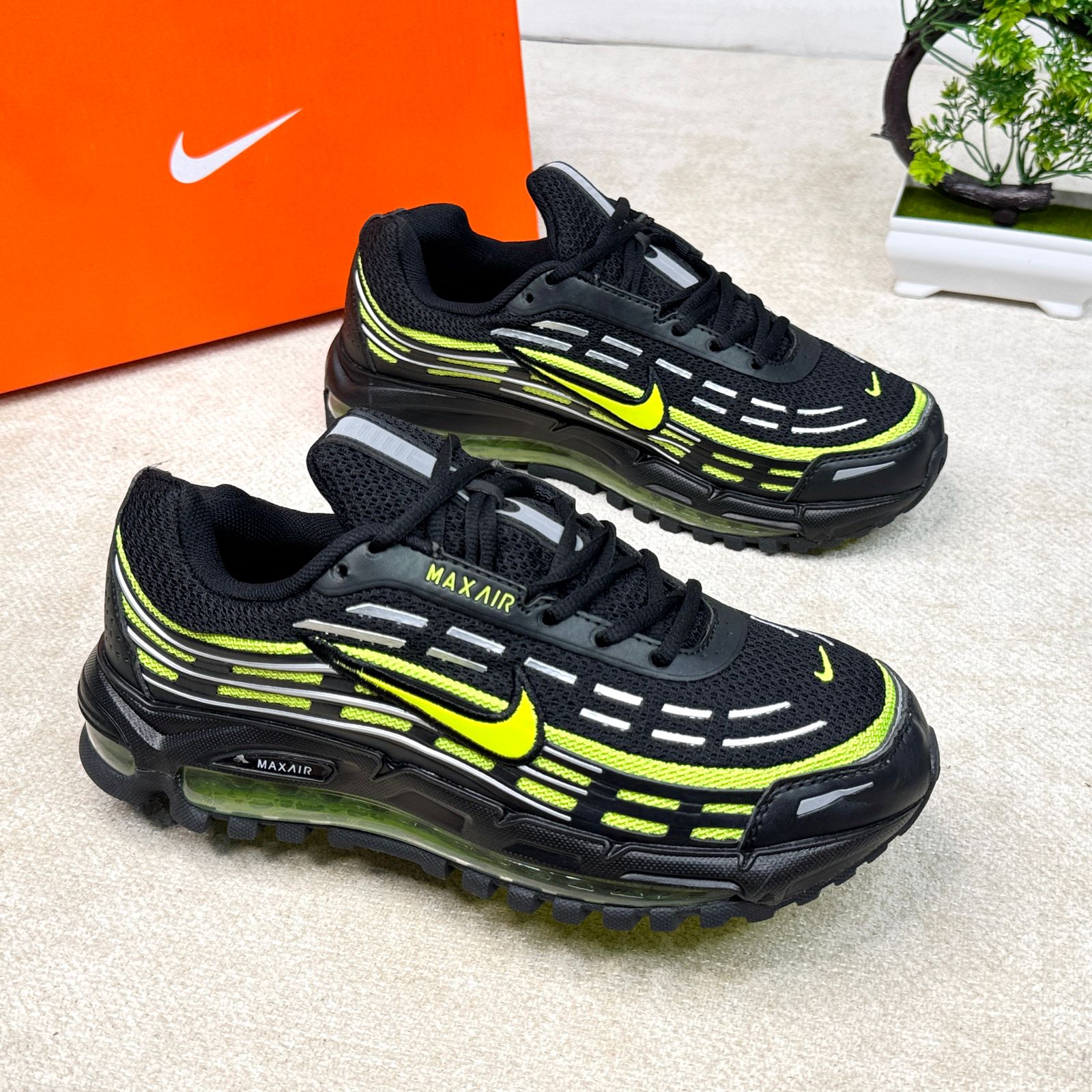 NIKE AIR MAX TL
