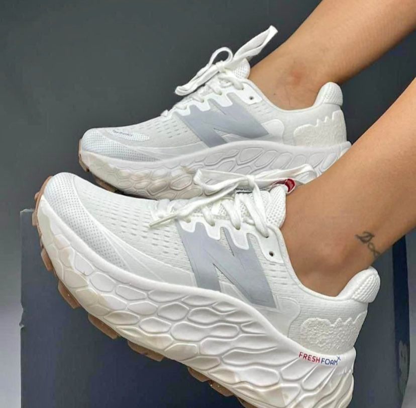 NEW BALANCE FRESH FOAM