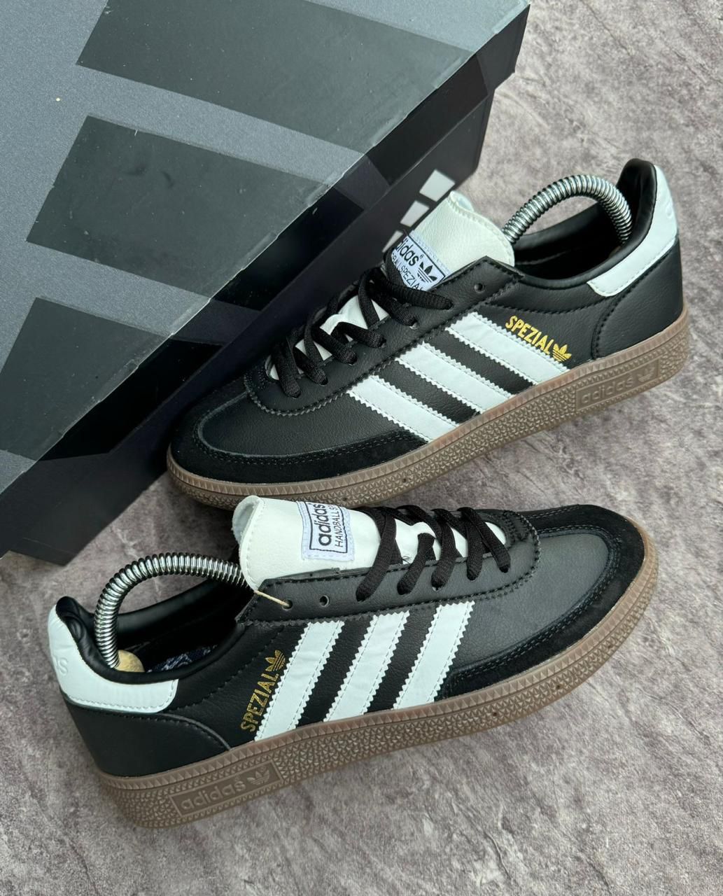 ADIDAS SPEZIAL