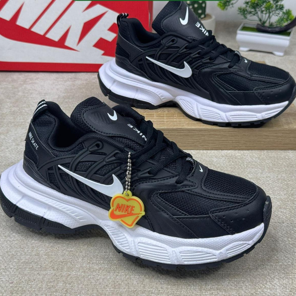 NIKE SKATE