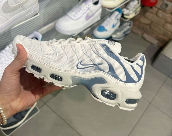 NIKE AIR MAX TN