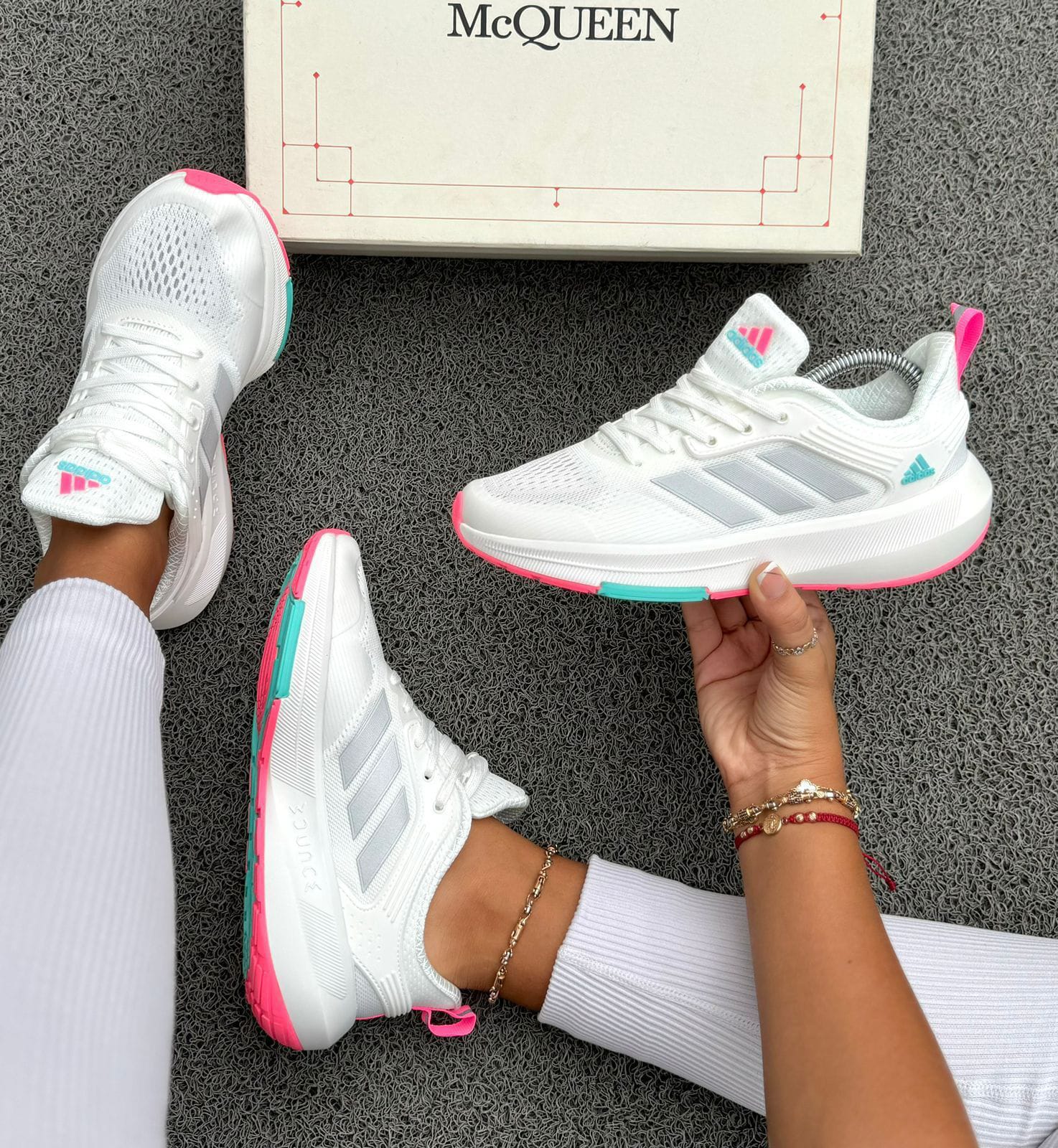 ADIDAS BOUNCE