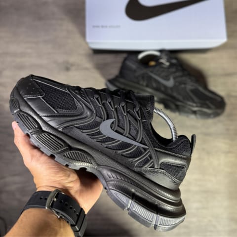 NIKE SKATE