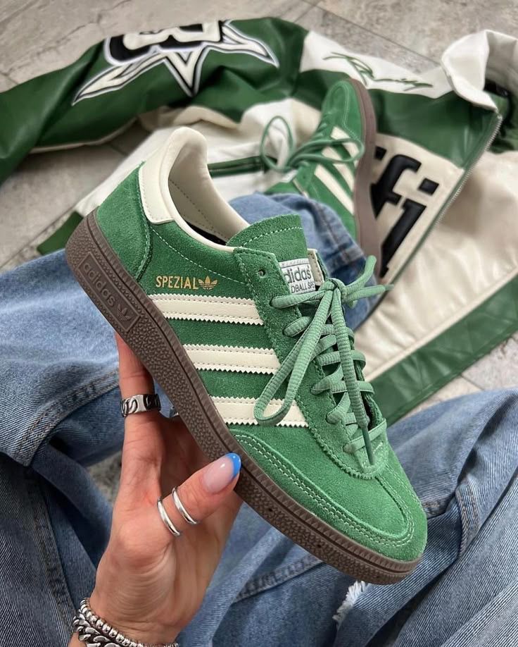 ADIDAS SPEZIAL