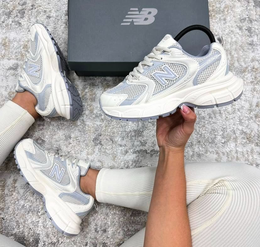 NEW BALANCE 530 V2