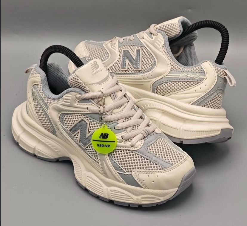 NEW BALANCE 530 V2