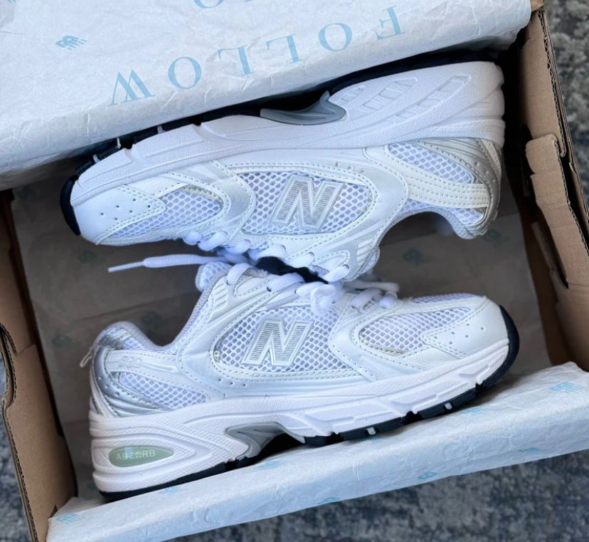 NEW BALANCE 530 V2