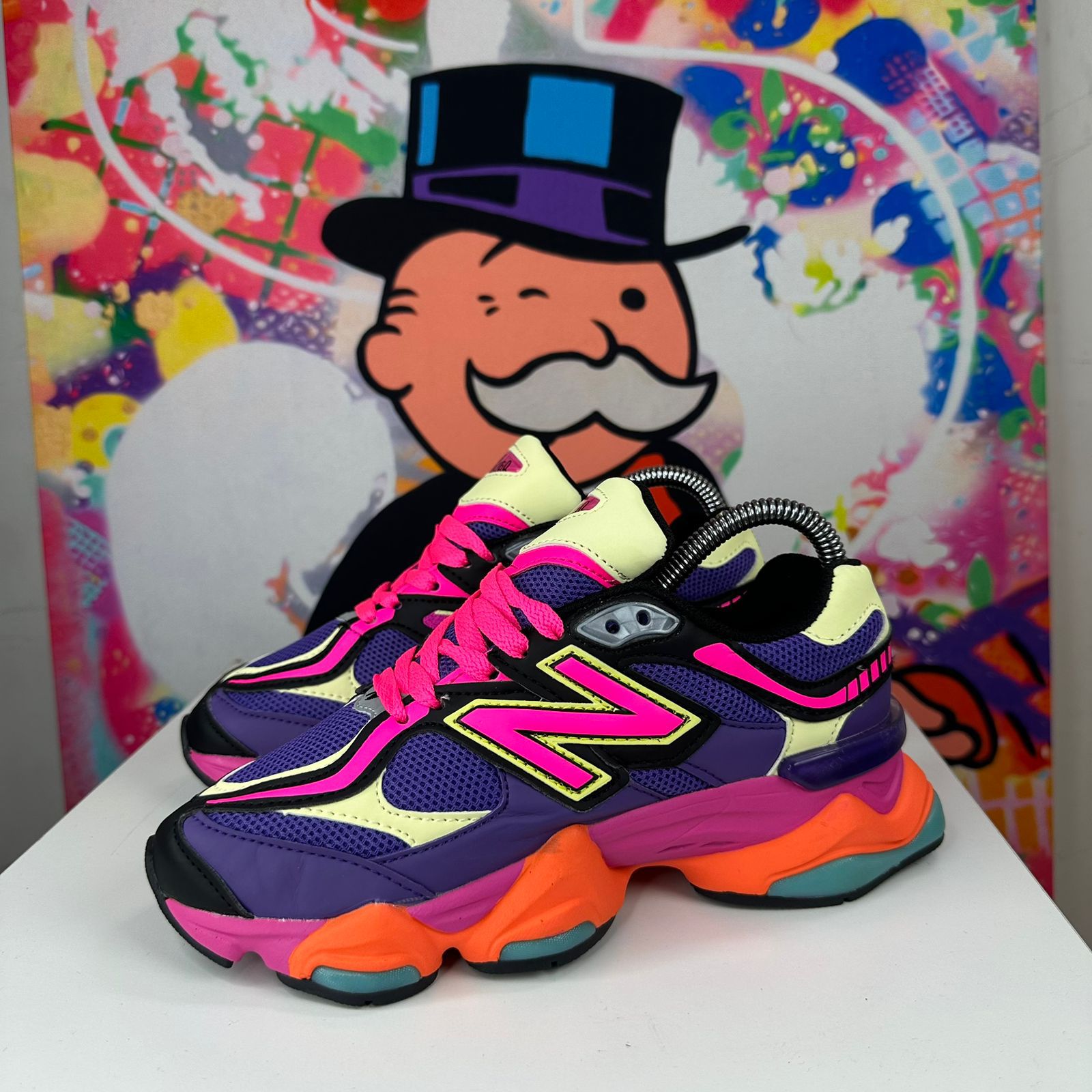 NEW BALANCE 9060