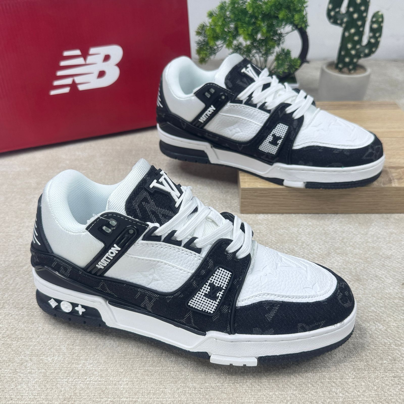 LOUIS VUITTON TRAINER