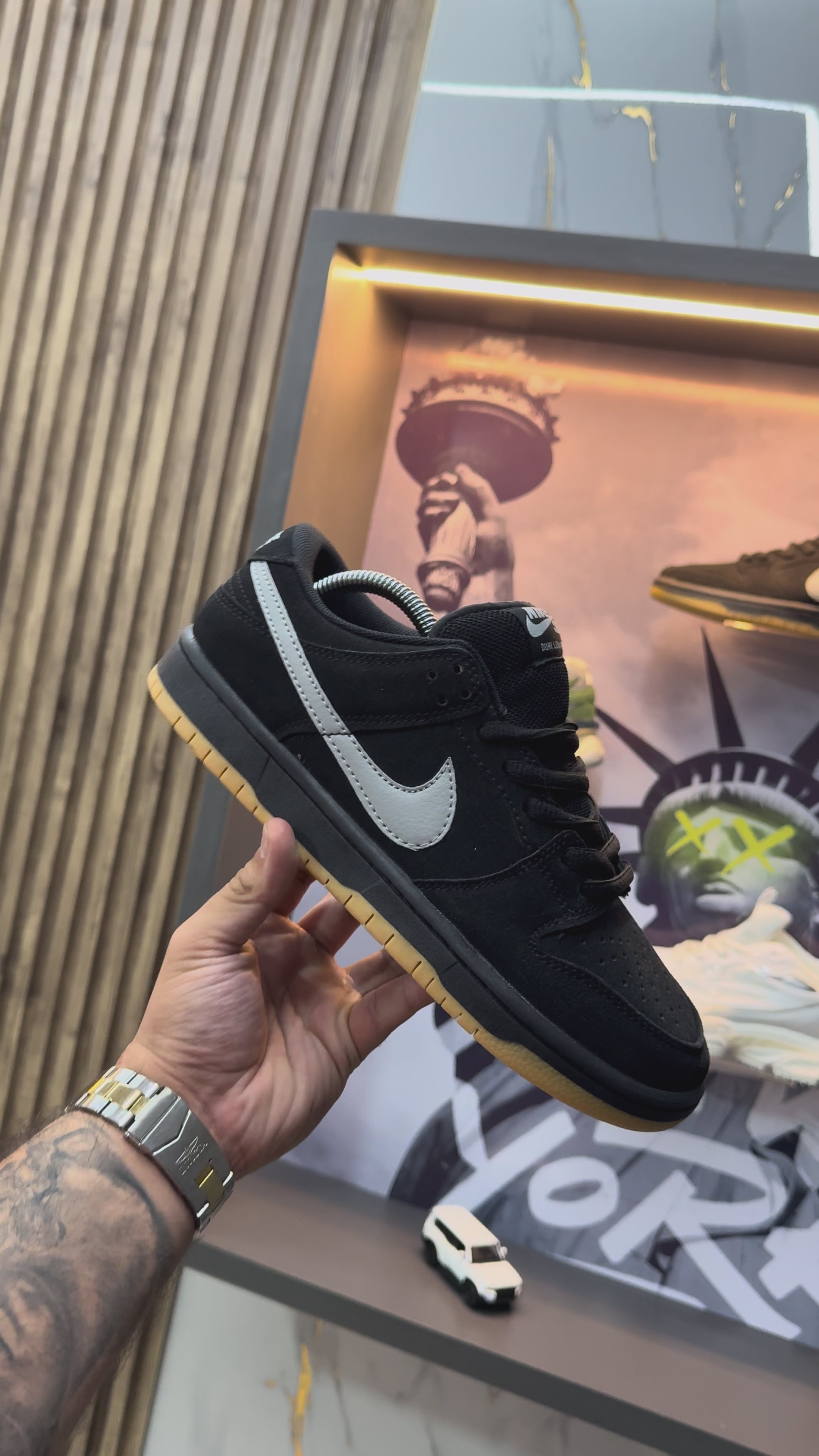 NIKE SB DUNK