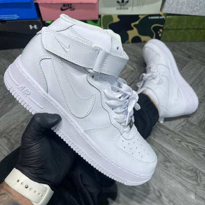 NIKE FORCE ONE HIGH