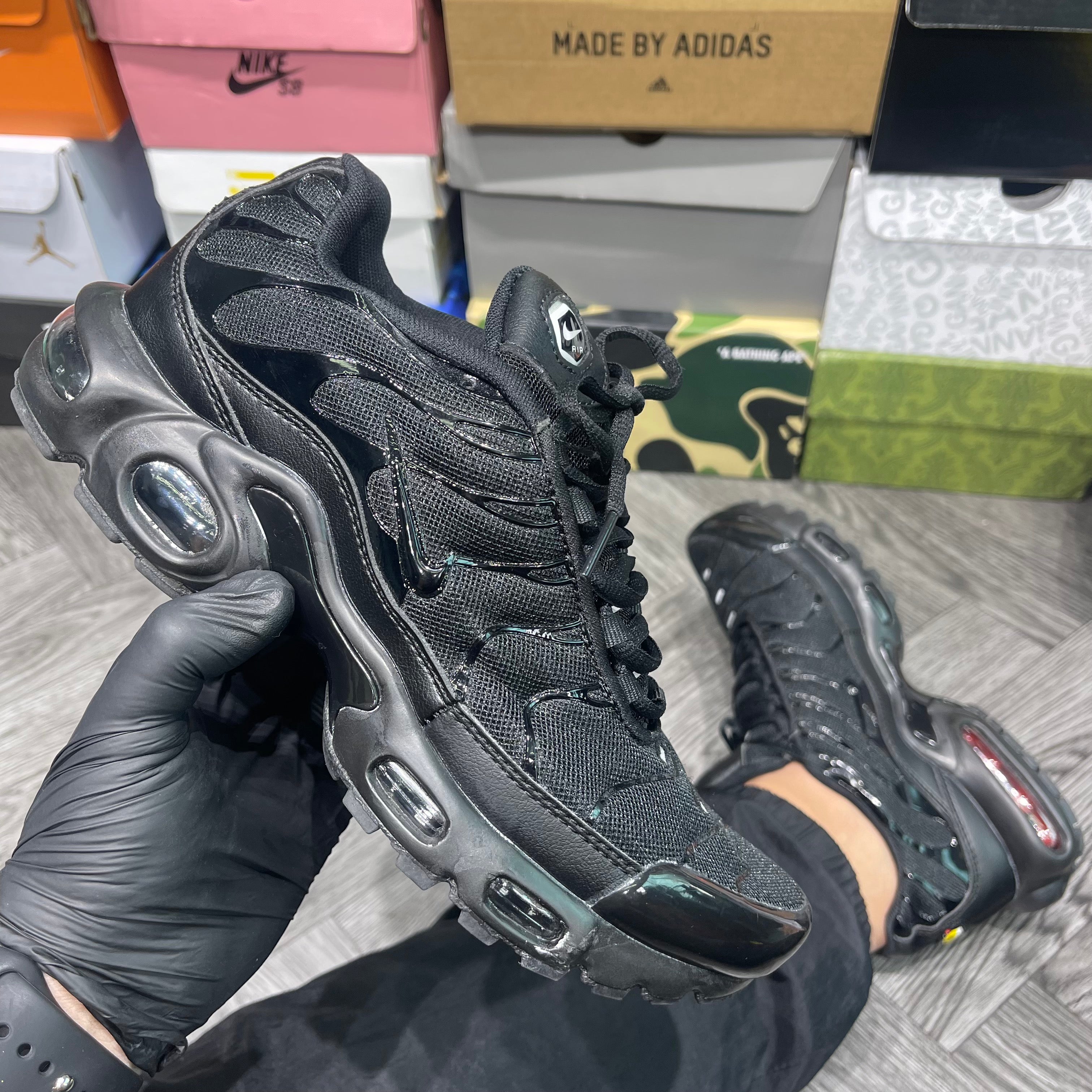 NIKE AIR MAX TN